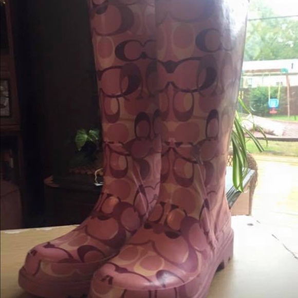 Coach Rain Boots - Picture 1 of 1